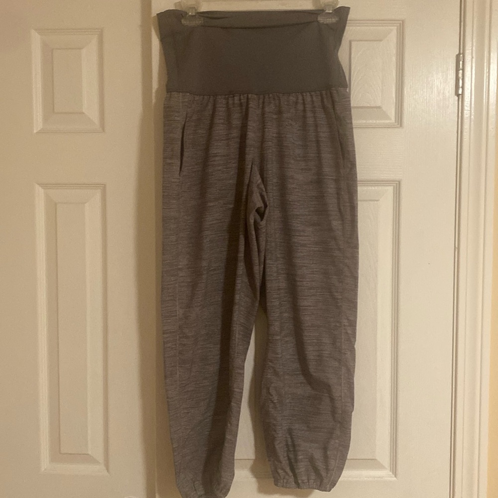 Lululemon Om Pant Commuter Denim Silver Spoon Slate Size 6